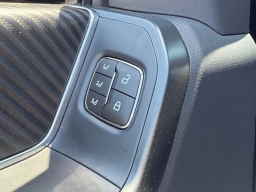 Ford F-150 Raptor 4WD SuperCrew 5.5' Box 2026
