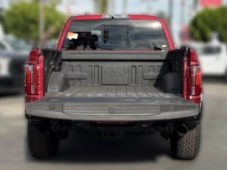 Ford F-150 Raptor 4WD SuperCrew 5.5' Box 2026