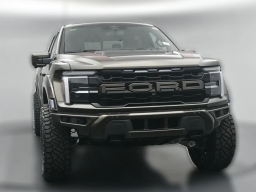 Ford F-150 Raptor 4WD SuperCrew 5.5' Box 2026