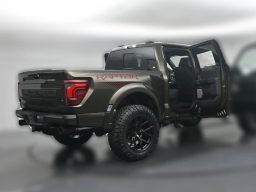Ford F-150 Raptor 4WD SuperCrew 5.5' Box 2026