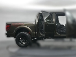 Ford F-150 Raptor 4WD SuperCrew 5.5' Box 2026