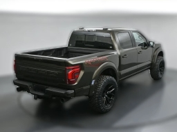 Ford F-150 Raptor 4WD SuperCrew 5.5' Box 2026