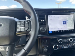 Ford F-150 Raptor 4WD SuperCrew 5.5' Box 2026