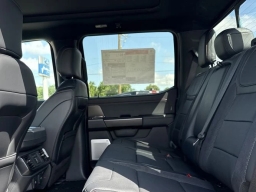Ford F-150 Raptor 4WD SuperCrew 5.5' Box 2026