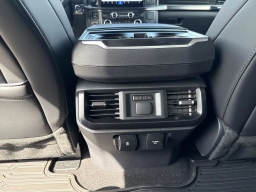 Ford F-150 Raptor 4WD SuperCrew 5.5' Box 2026