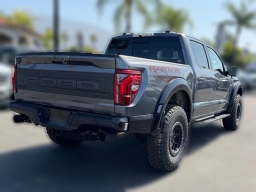 Ford F-150 Raptor 4WD SuperCrew 5.5' Box 2026