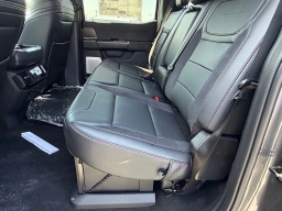 Ford F-150 Raptor 4WD SuperCrew 5.5' Box 2026