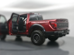 Ford F-150 Raptor 4WD SuperCrew 5.5' Box 2026