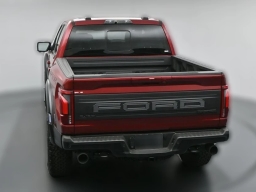 Ford F-150 Raptor 4WD SuperCrew 5.5' Box 2026