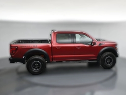 Ford F-150 Raptor 4WD SuperCrew 5.5' Box 2026