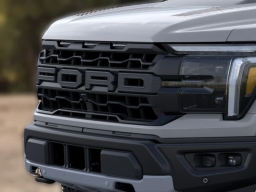 Ford F-150 Raptor 4WD SuperCrew 5.5' Box 2026