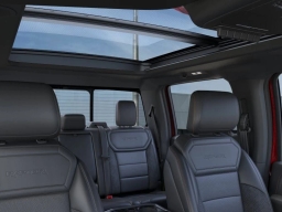 Ford F-150 Raptor 4WD SuperCrew 5.5' Box 2026