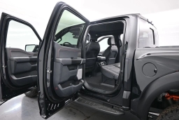 Ford F-150 Raptor 4WD SuperCrew 5.5' Box 2026
