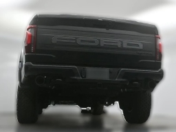 Ford F-150 Raptor 4WD SuperCrew 5.5' Box 2026