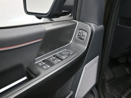 Ford F-150 Raptor 4WD SuperCrew 5.5' Box 2025