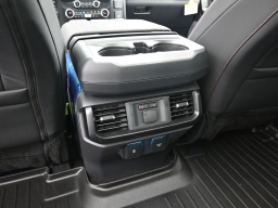 Ford F-150 Raptor 4WD SuperCrew 5.5' Box 2025