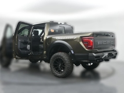Ford F-150 Raptor 4WD SuperCrew 5.5' Box 2025