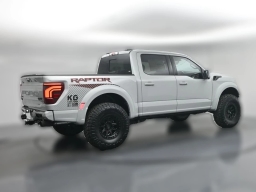 Ford F-150 Raptor 4WD SuperCrew 5.5' Box 2026
