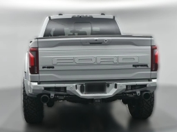 Ford F-150 Raptor 4WD SuperCrew 5.5' Box 2026