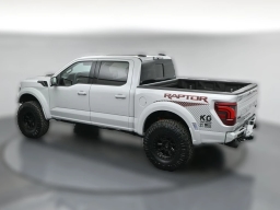 Ford F-150 Raptor 4WD SuperCrew 5.5' Box 2026