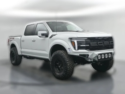 Ford F-150 Raptor 4WD SuperCrew 5.5' Box 2026