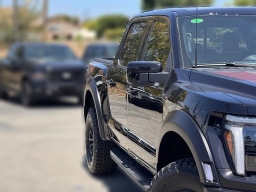 Ford F-150 Raptor 4WD SuperCrew 5.5' Box 2026