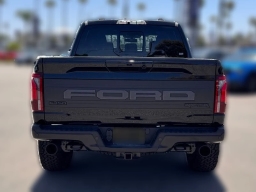 Ford F-150 Raptor 4WD SuperCrew 5.5' Box 2026