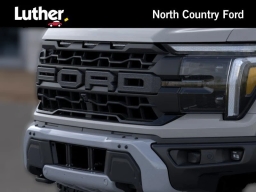 Ford F-150 Raptor 4WD SuperCrew 5.5' Box 2026