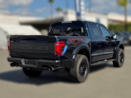 Ford F-150 Raptor 4WD SuperCrew 5.5' Box 2026