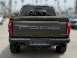 Ford F-150 Raptor 4WD SuperCrew 5.5' Box 2026
