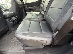Ford F-150 Raptor 4WD SuperCrew 5.5' Box 2026