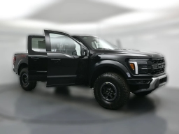 Ford F-150 Raptor 4WD SuperCrew 5.5' Box 2026