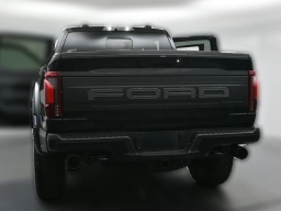 Ford F-150 Raptor 4WD SuperCrew 5.5' Box 2026