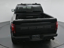 Ford F-150 Raptor 4WD SuperCrew 5.5' Box 2026