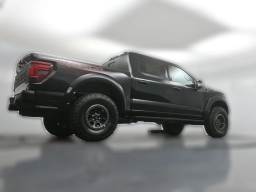 Ford F-150 Raptor 4WD SuperCrew 5.5' Box 2026
