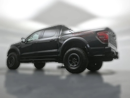 Ford F-150 Raptor 4WD SuperCrew 5.5' Box 2026
