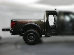Ford F-150 Raptor 4WD SuperCrew 5.5' Box 2026