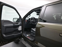 Ford F-150 Raptor 4WD SuperCrew 5.5' Box 2026