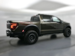 Ford F-150 Raptor 4WD SuperCrew 5.5' Box 2026