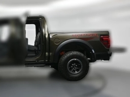 Ford F-150 Raptor 4WD SuperCrew 5.5' Box 2026