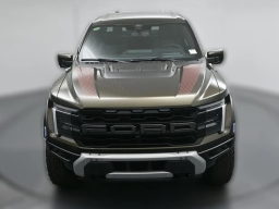 Ford F-150 Raptor 4WD SuperCrew 5.5' Box 2026