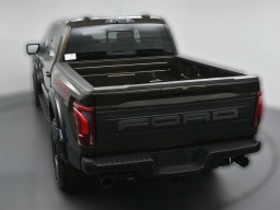 Ford F-150 Raptor 4WD SuperCrew 5.5' Box 2026
