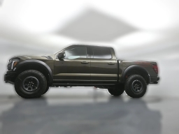 Ford F-150 Raptor 4WD SuperCrew 5.5' Box 2026