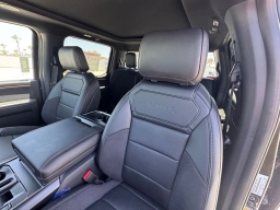 Ford F-150 Raptor 4WD SuperCrew 5.5' Box 2026