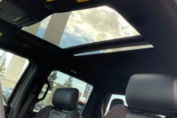 Ford F-150 Raptor 4WD SuperCrew 5.5' Box 2026