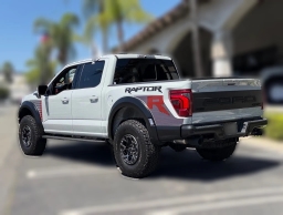 Ford F-150 Raptor 4WD SuperCrew 5.5' Box 2026