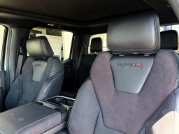 Ford F-150 Raptor 4WD SuperCrew 5.5' Box 2026