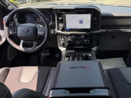Ford F-150 Raptor 4WD SuperCrew 5.5' Box 2026