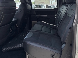Ford F-150 Raptor 4WD SuperCrew 5.5' Box 2026