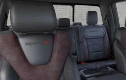 Ford F-150 Raptor 4WD SuperCrew 5.5' Box 2026
